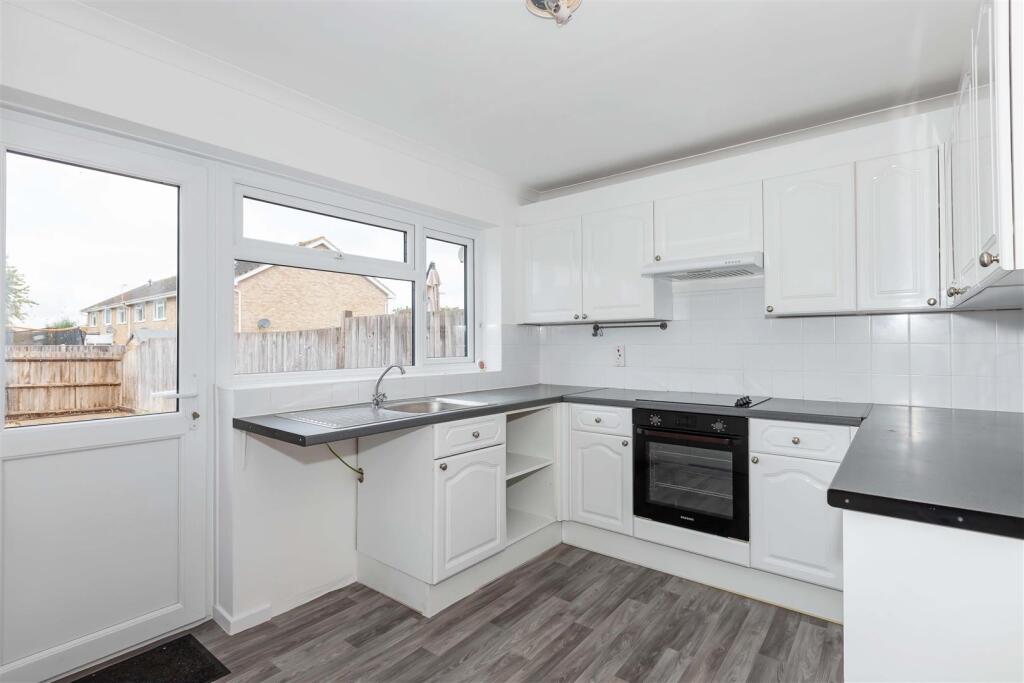 House in Worthing, West Sussex - More