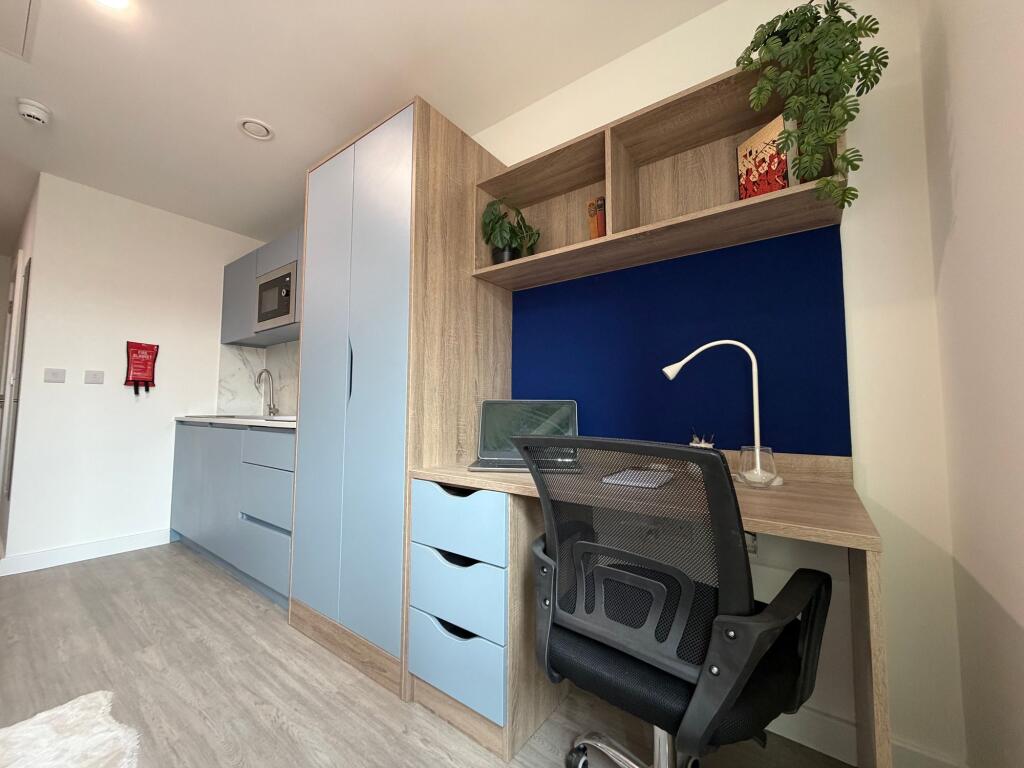 Apartment in Bristol, Old Market, St Paul's - View 4