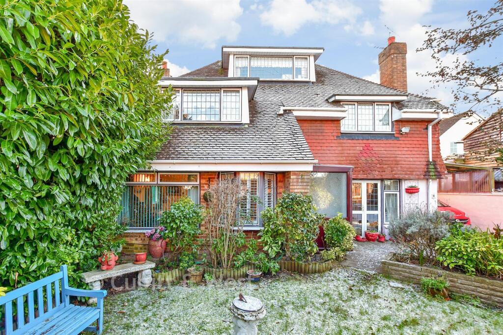 Main image of property: The Brow, Widley, Waterlooville, Hampshire