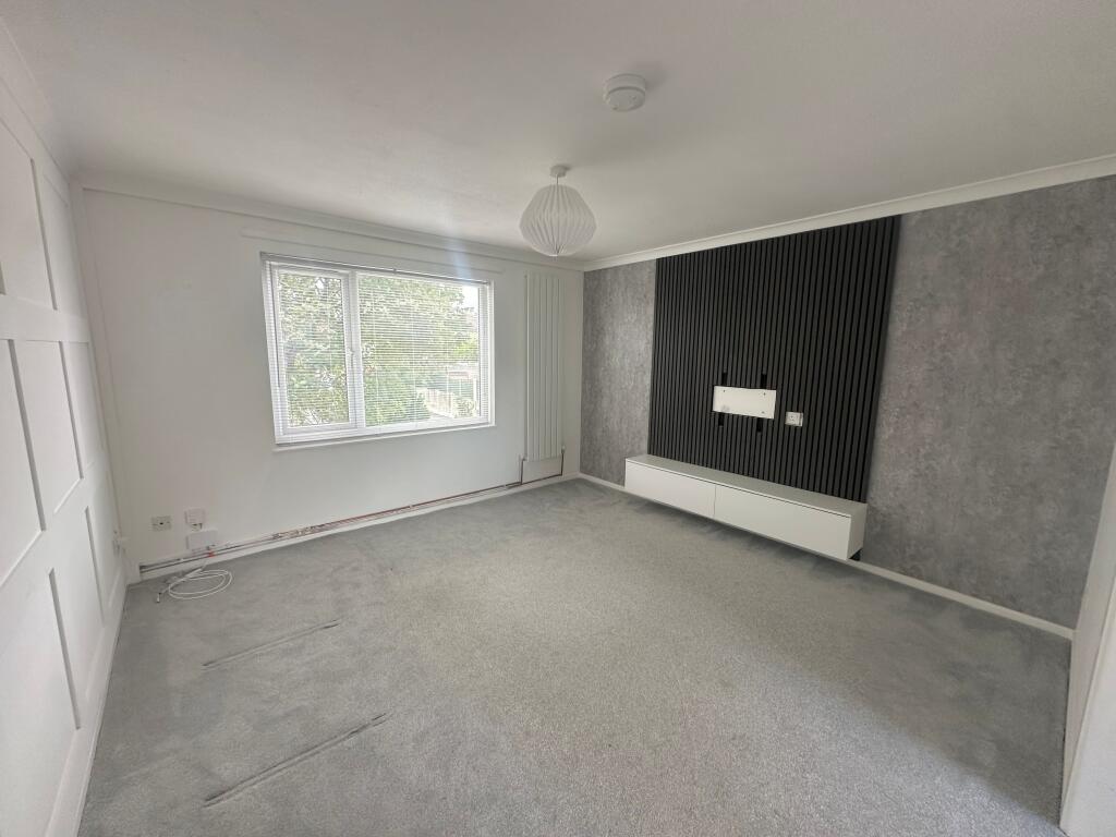 Apartment in Bromsgrove, Catshill and North Marlbrook CP - View 3