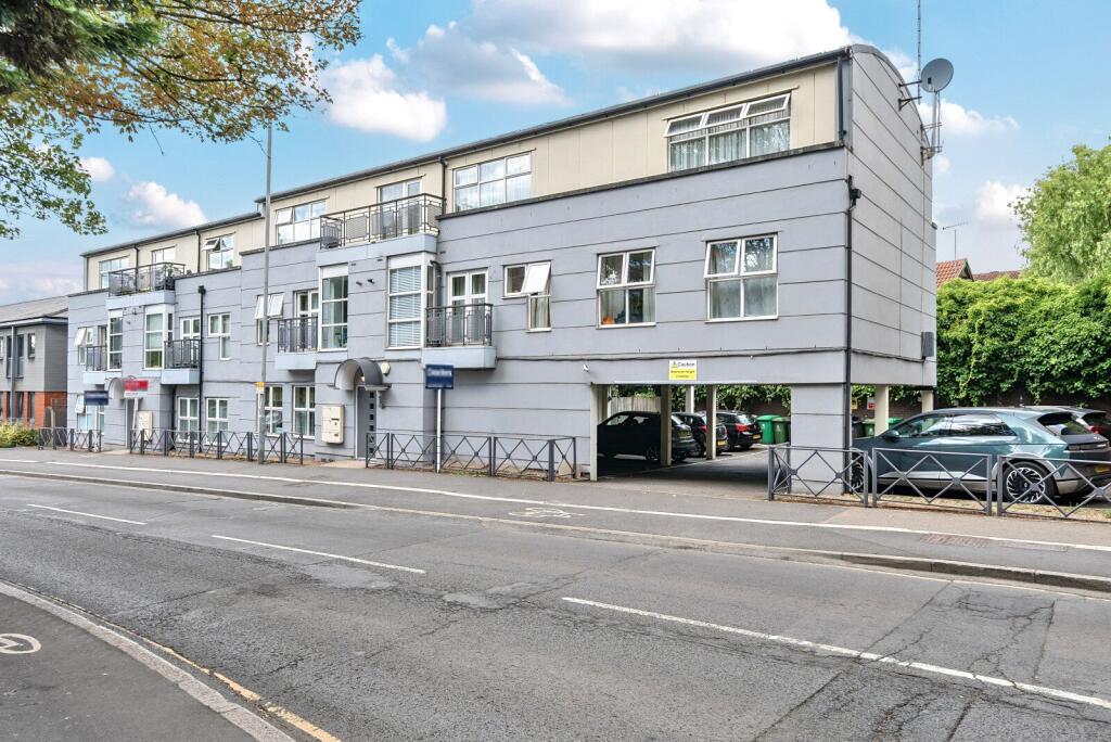 Main image of property: Kingston Hill, Kingston Upon Thames, KT2