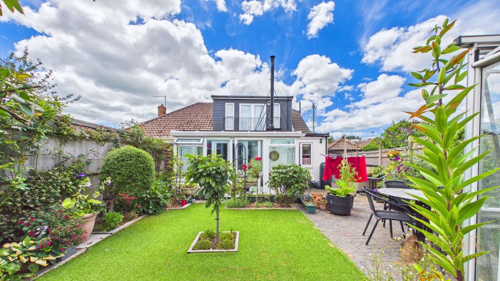 Crabtree Lane, Lancing, BN15 photo 4