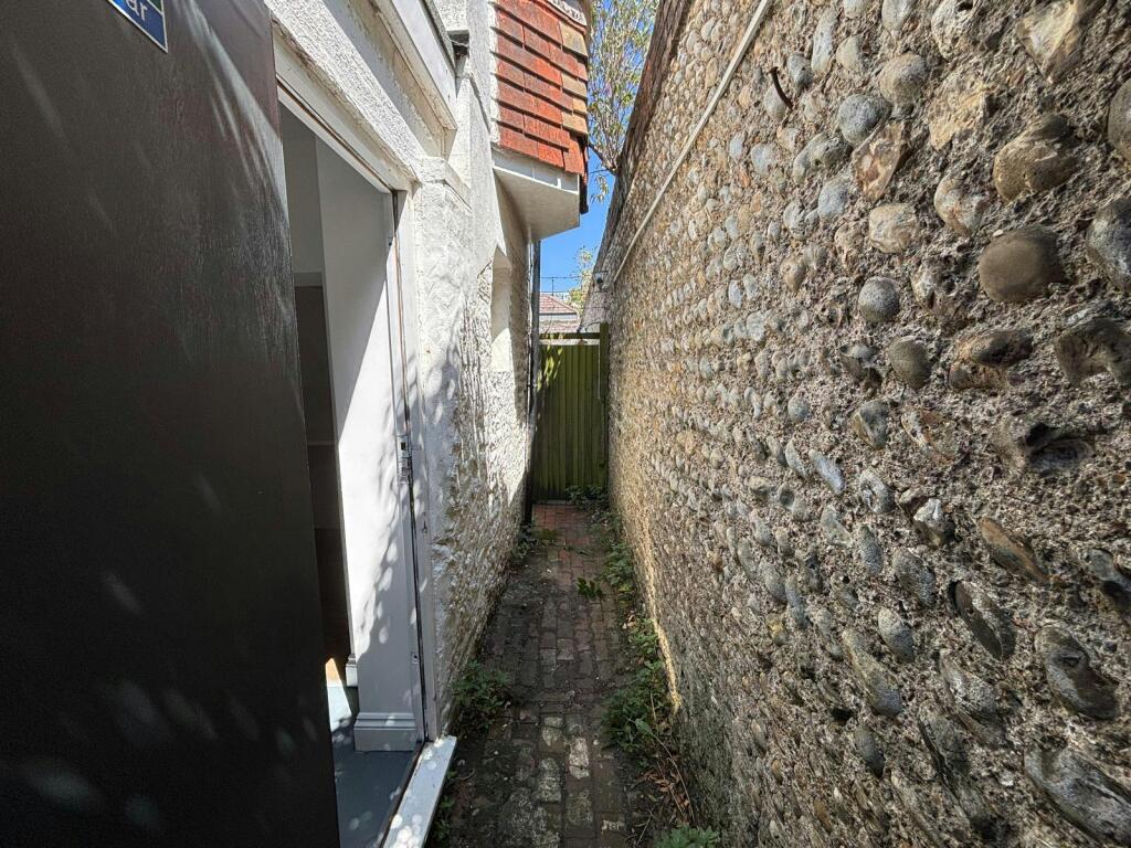 Side Path.jpeg