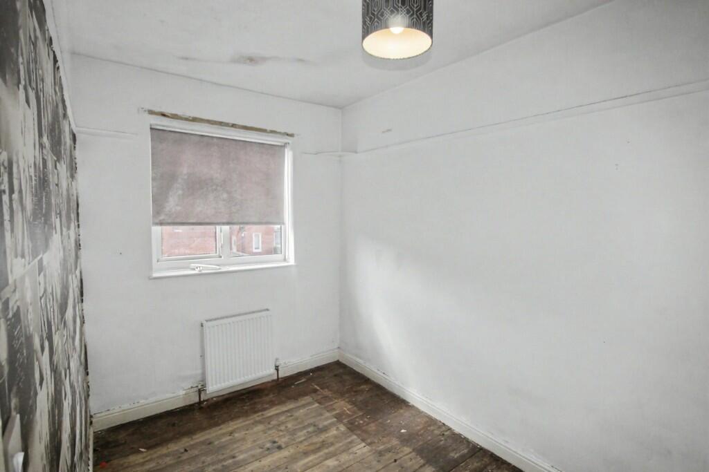 House in Wakefield - View 5