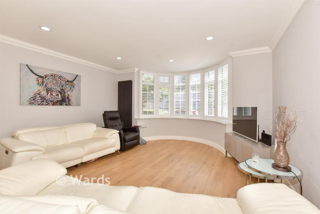 Deanwood Road, Dover, Kent photo 3