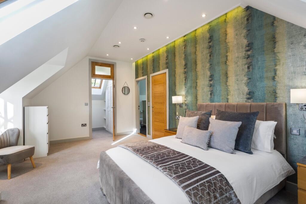 Main image of property: Vicarage Street, Nottingham, Beeston, NG9
