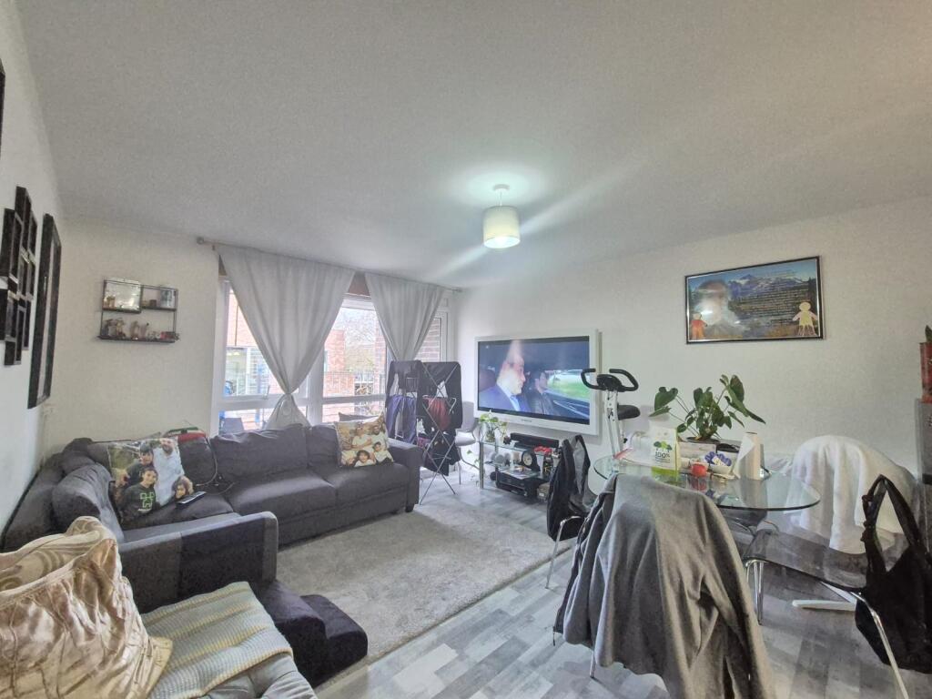 Main image of property: Boscombe Gardens, London