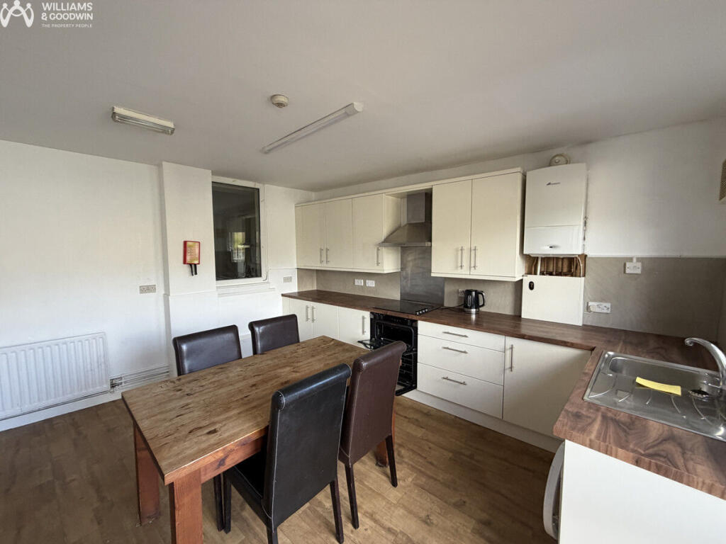 House in Llandudno - View 5