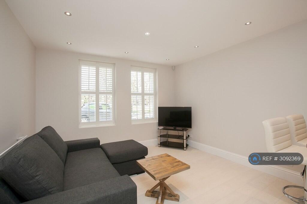 Main image of property: Tower Walk, London, SE1