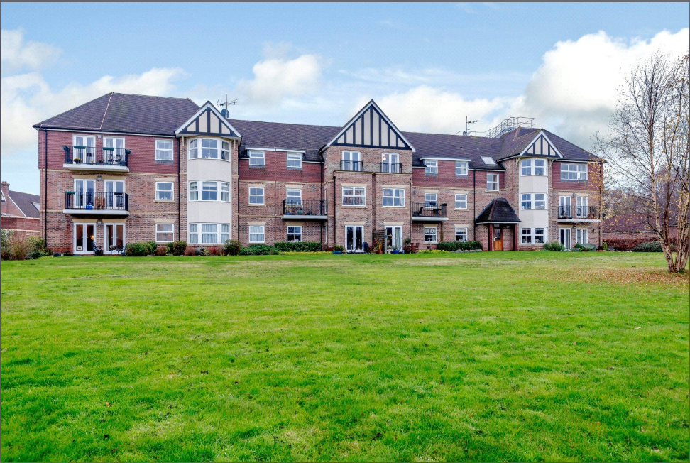 Main image of property: 5 Frobisher House, Tudor Court, Liphook, Hampshire, GU30