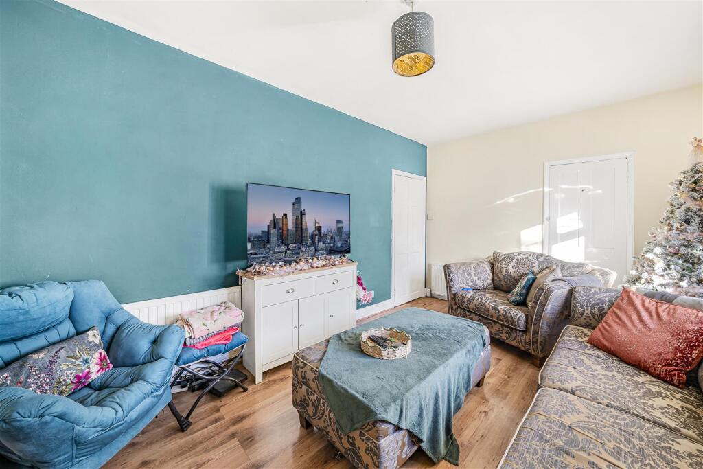 House in London, Becontree - View 3