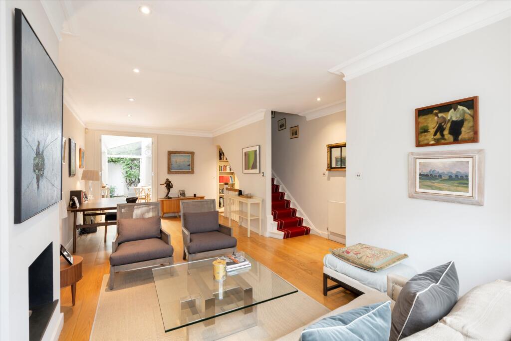 House in London, Royal Borough of Kensington and Chelsea - View 5