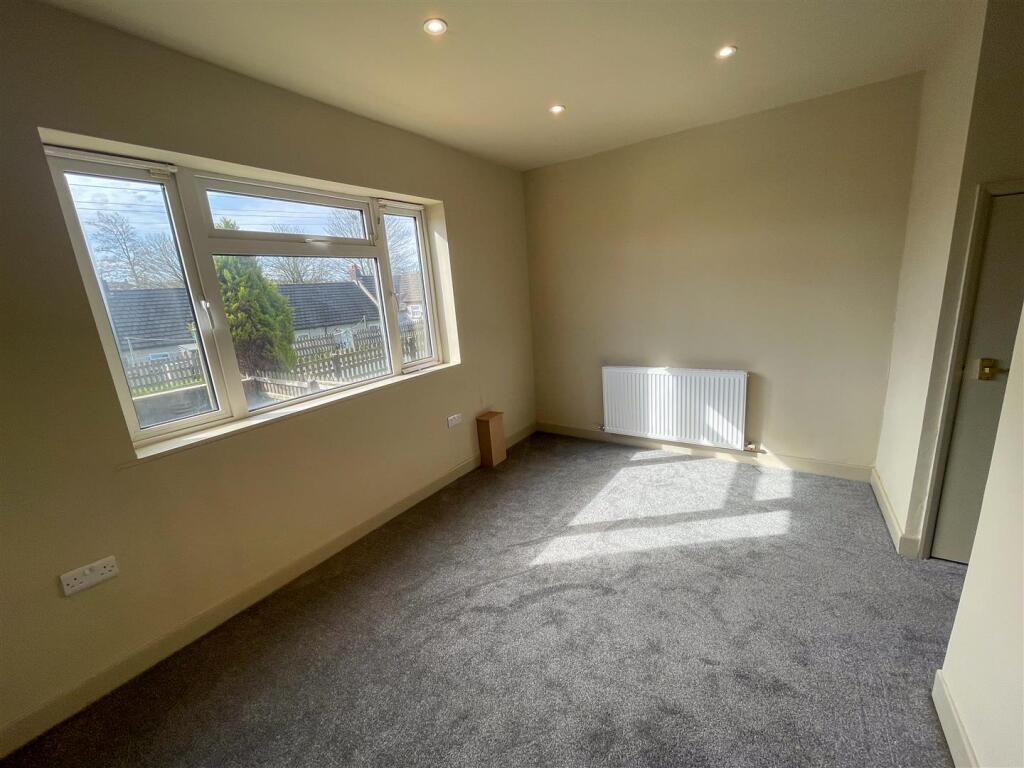 Additional image 2 of Oak Street, Colne