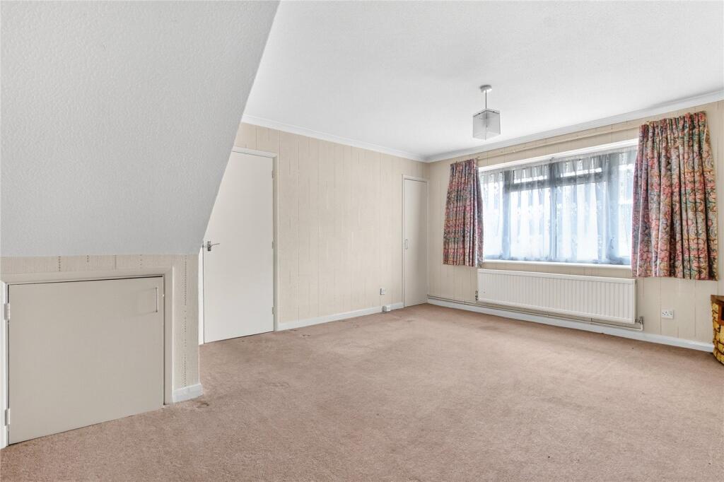 House in Reading - More