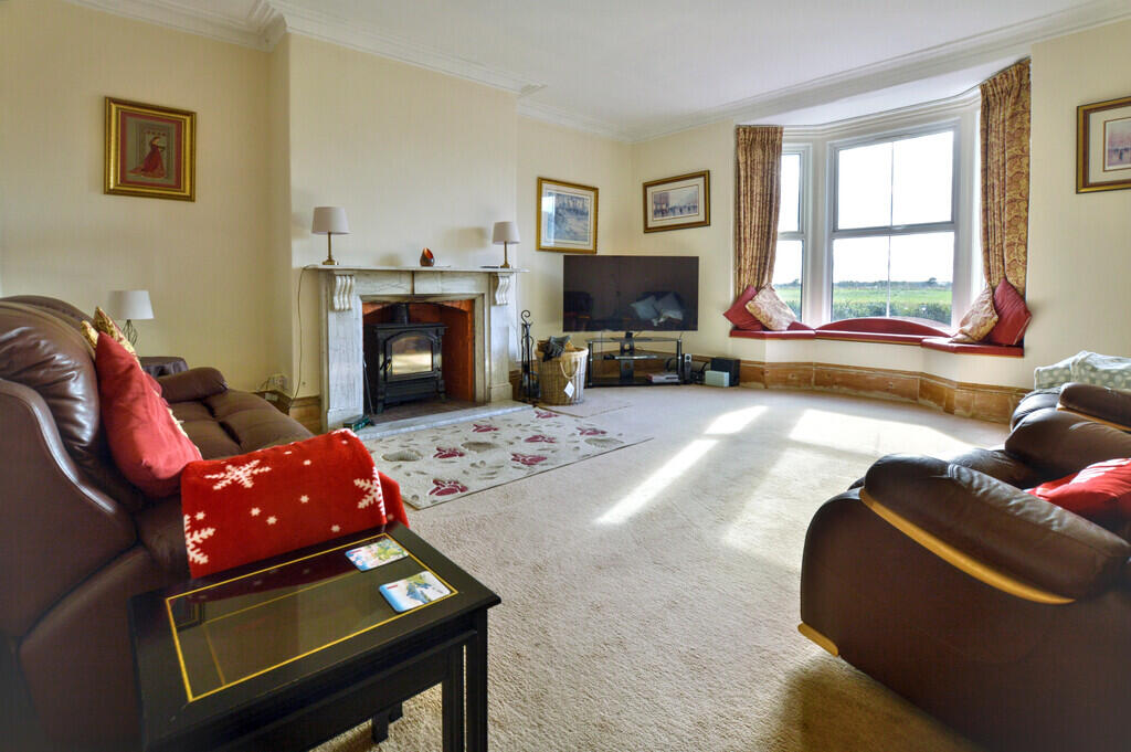 Wyggeston House, Chapel Lane, Great Carlton LN11 8JR - View 4
