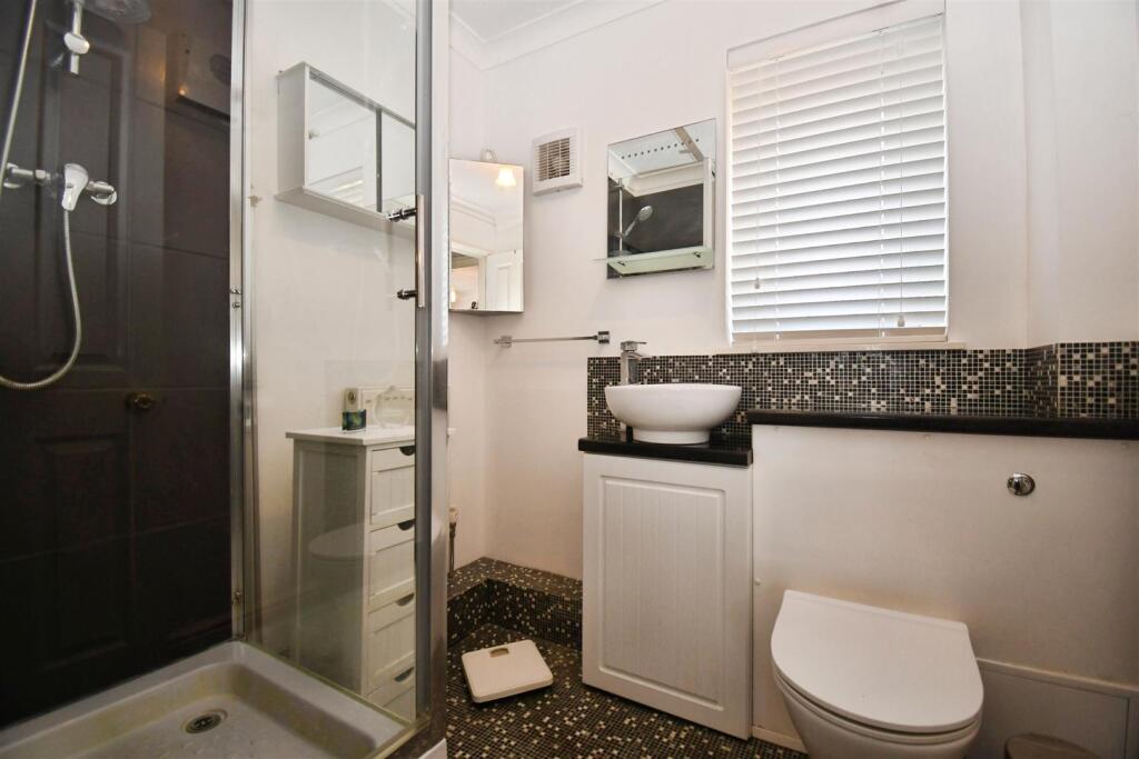 Apartment in Anlaby Common, Anlaby with Anlaby Common - View 3