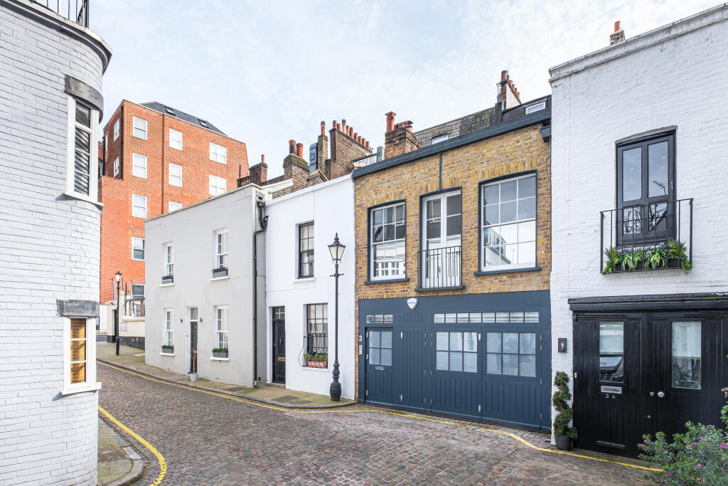 Main image of property: Victoria Grove Mews, Notting Hill, W2