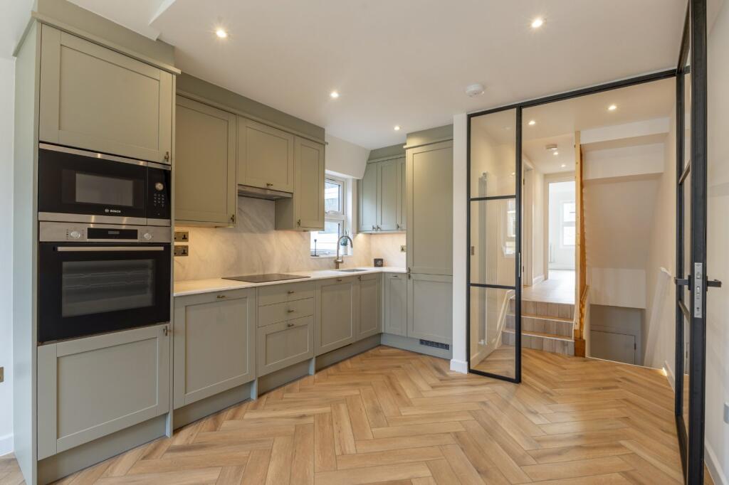 3-bed terraced on Estcourt Road, Fulham, London, SW6, £875,000