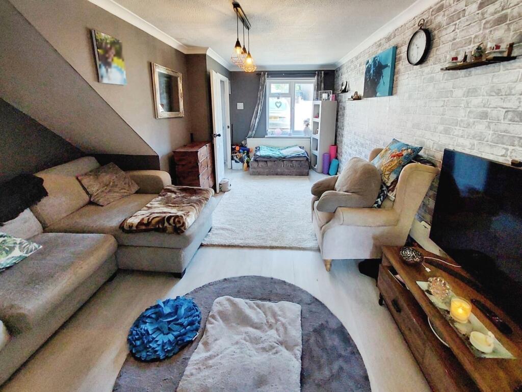 House in Bridgend, Brackla - View 5