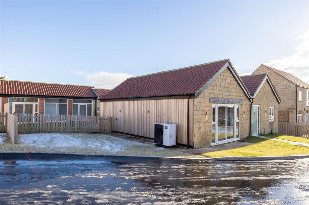 Main image of property: The Courtyard, Wilton, Pickering