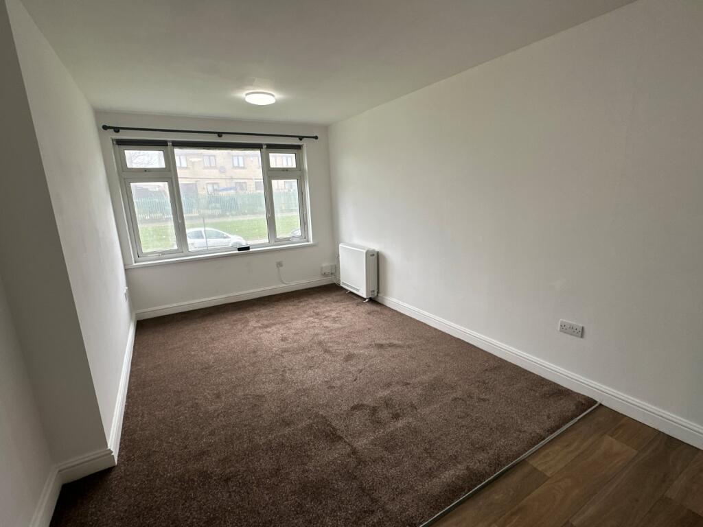 Apartment in Calderdale, West Yorkshire - View 5