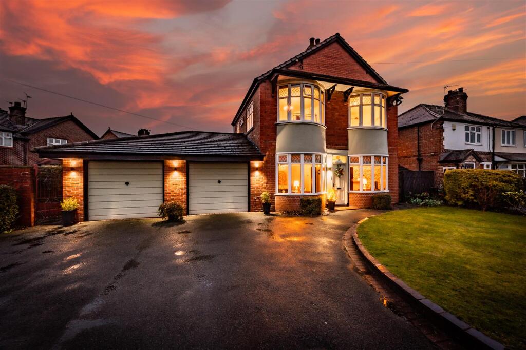 Main image of property: 157-159 Hartford Road, Davenham, CW9 8JP