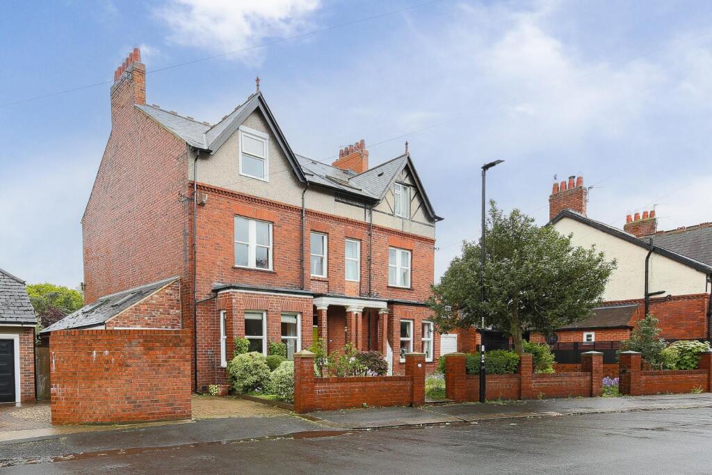 Main image of property: Elm Grove, Forest Hall, NE12