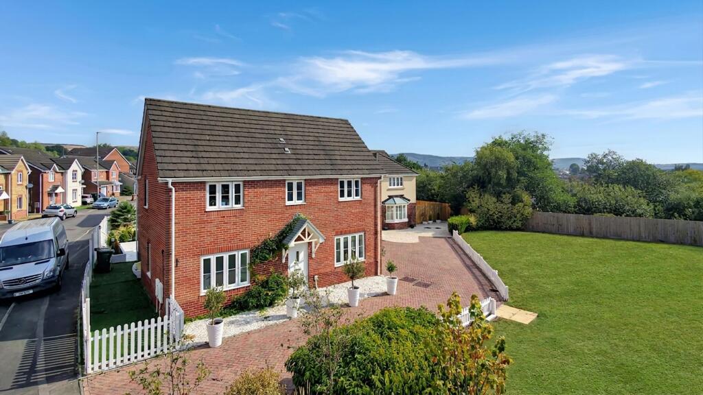 Main image of property: Sword Hill, Caerphilly, CF83