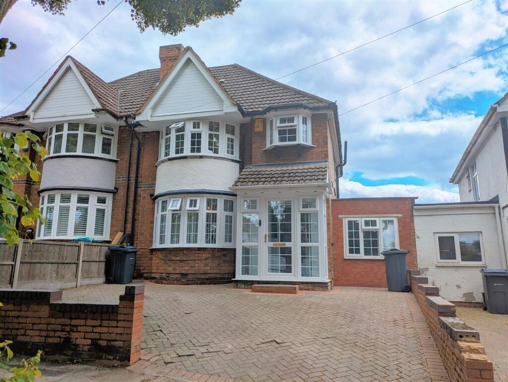 Main image of property: Old Farm Road, Birmingham