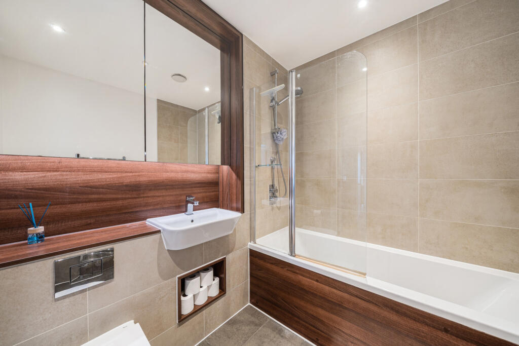 Apartment in London, Royal Borough of Greenwich - View 5