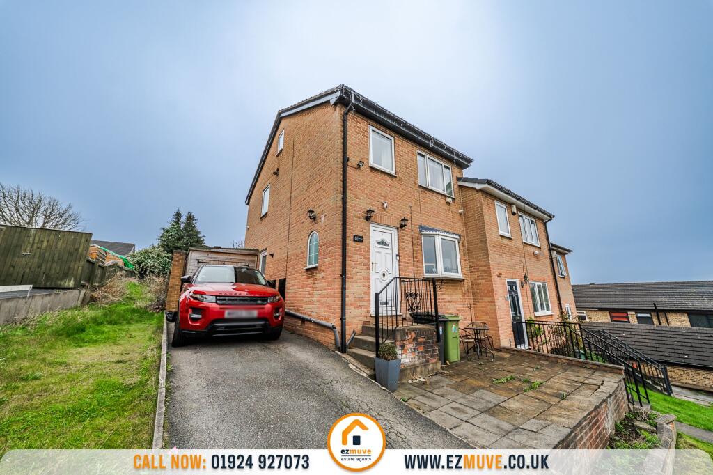 Main image of property: Nook Walk, Dewsbury, WF13