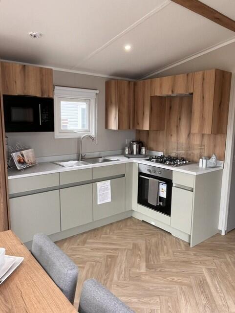 Two Bed Victory Ashberry, Ketch Caravan Park, Broomhall, Worcester, Worcestershire, WR5 3HW photo 5