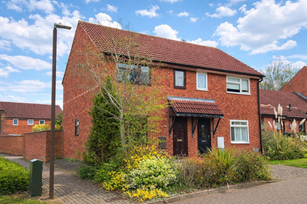 Main image of property: Porthcawl Green, Tattenhoe, Milton Keynes