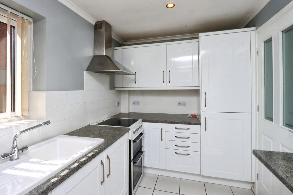Wooldale Drive, Owlthorpe, Sheffield, S20 photo 2