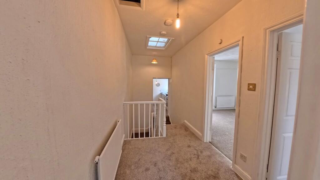 Apartment in Bristol - More