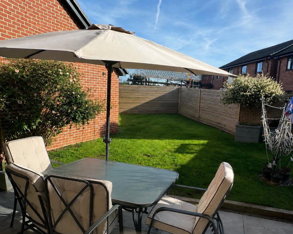 House in Daventry, West Northamptonshire - View 5