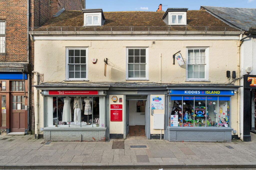 Main image of property: High Street, Rickmansworth, WD3 1AJ