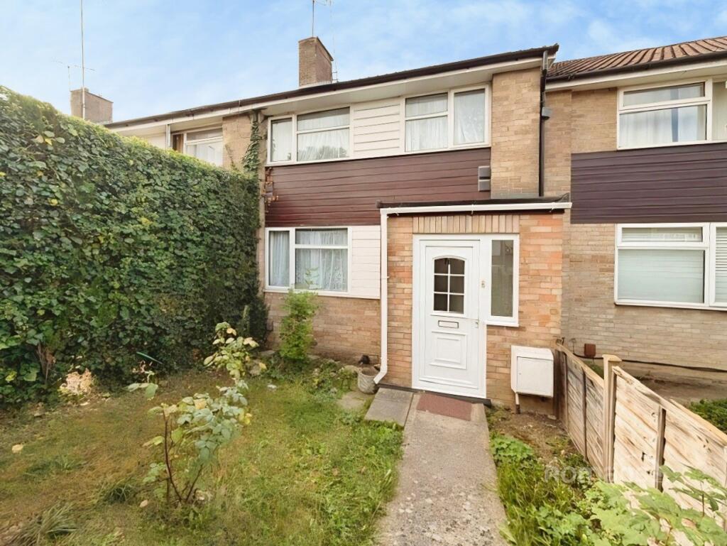 Main image of property: Wootton Way, Maidenhead, SL6