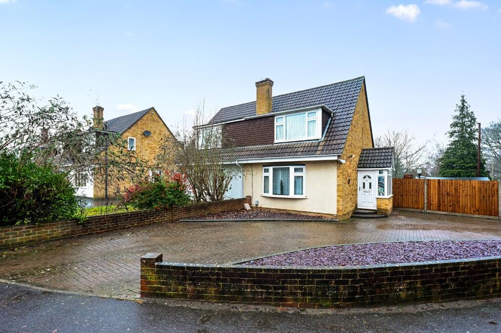 Main image of property: Cranford Park Drive, Yateley, Hampshire, GU46