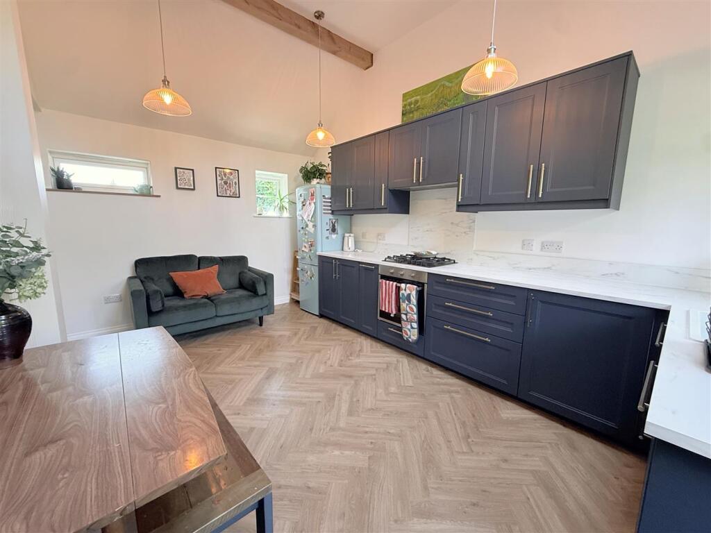 House in Melton, Bottesford - View 5