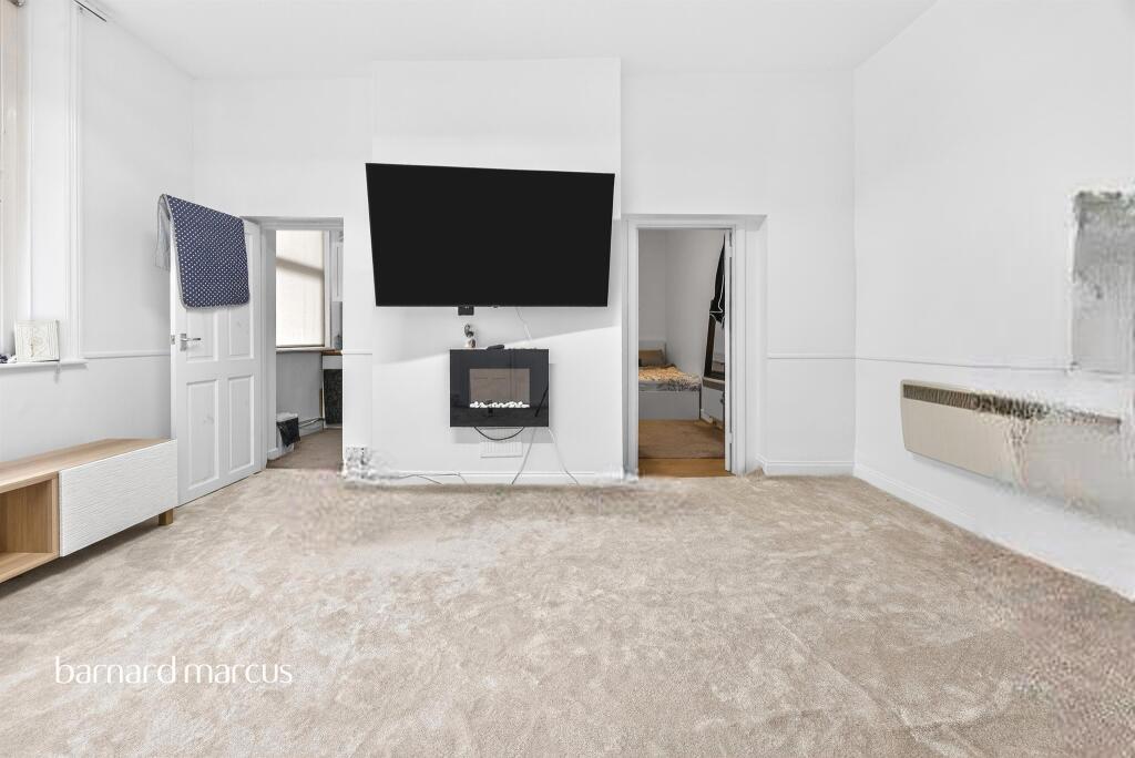 Main image of property: London Road, Croydon