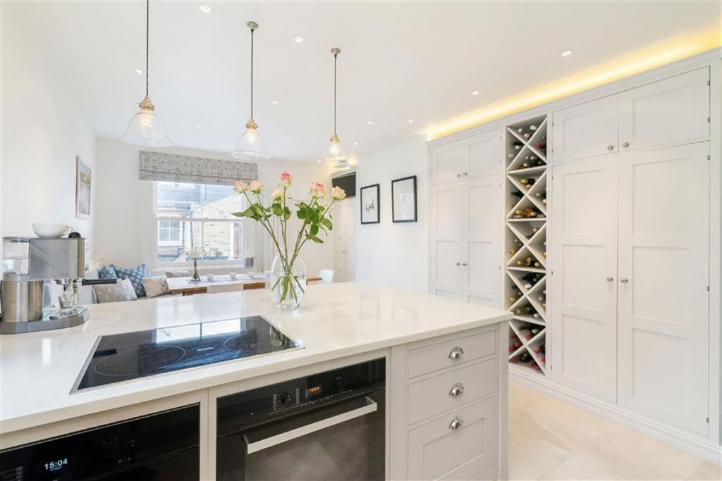 Apartment in London, Fulham - More