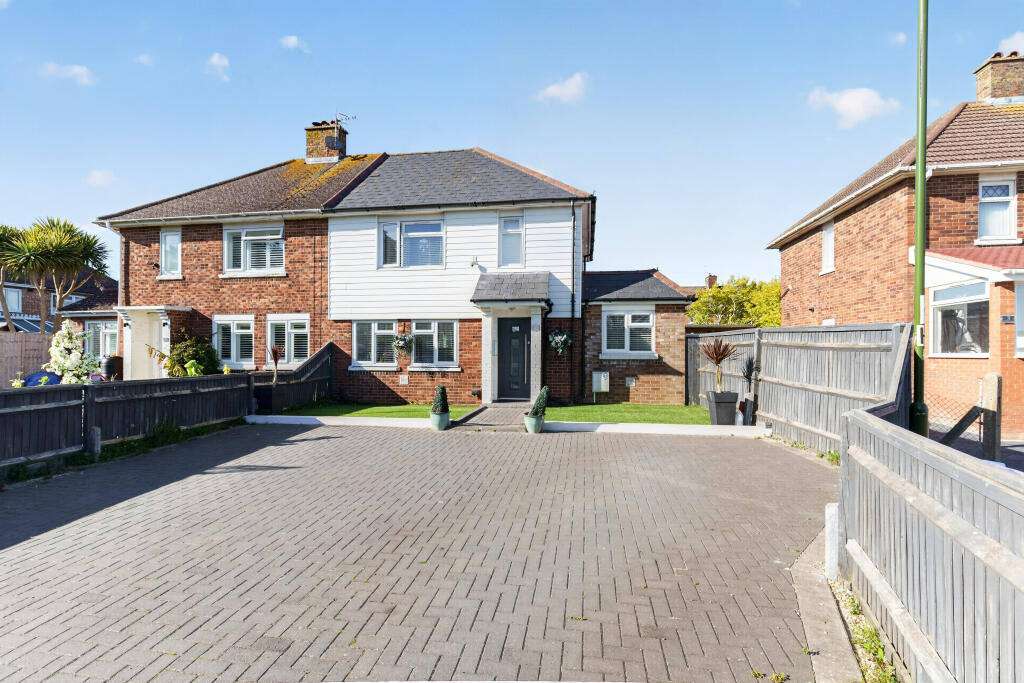 Main image of property: Shirley Close, Shoreham-by-Sea, BN43