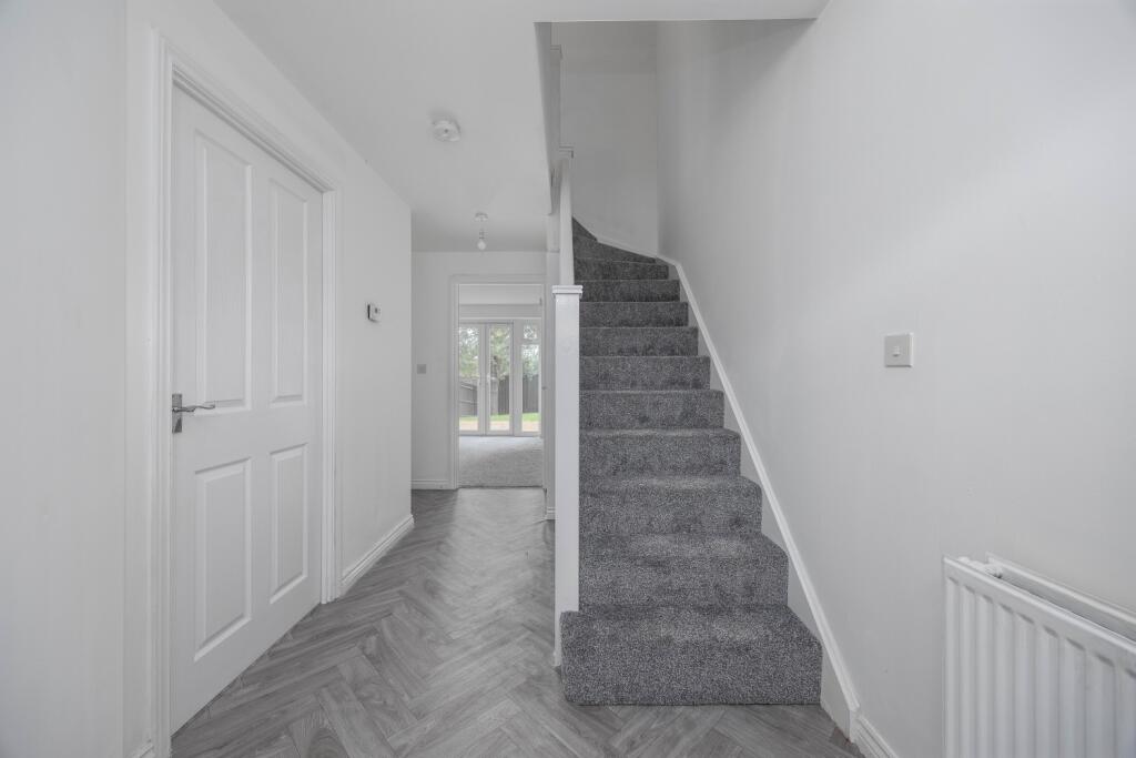 House in Walsall, Pool Hayes, Ashmore Lake - View 5