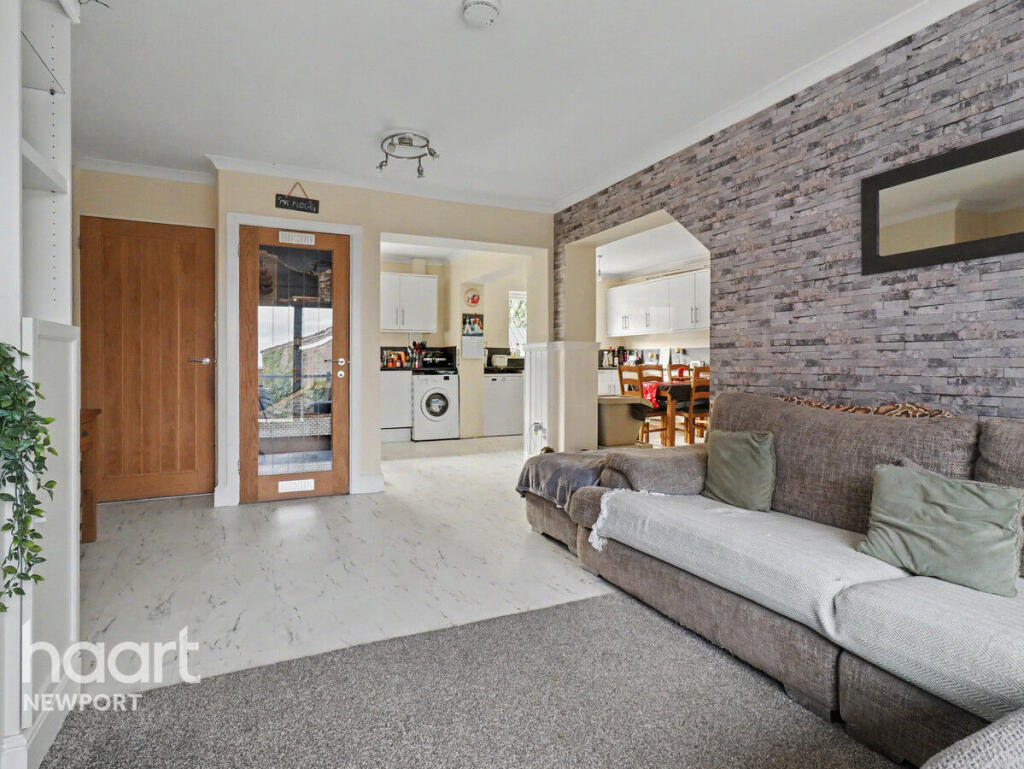 House in Newport, Fairwater - View 5