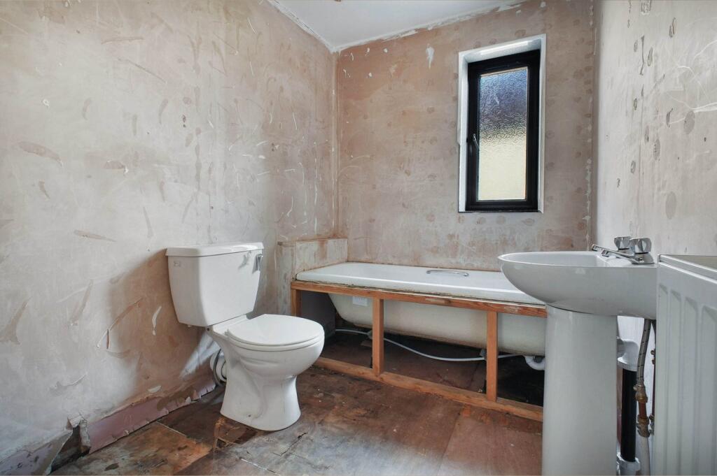 26, Innerwood Road, Kilwinning, KA13 photo 4