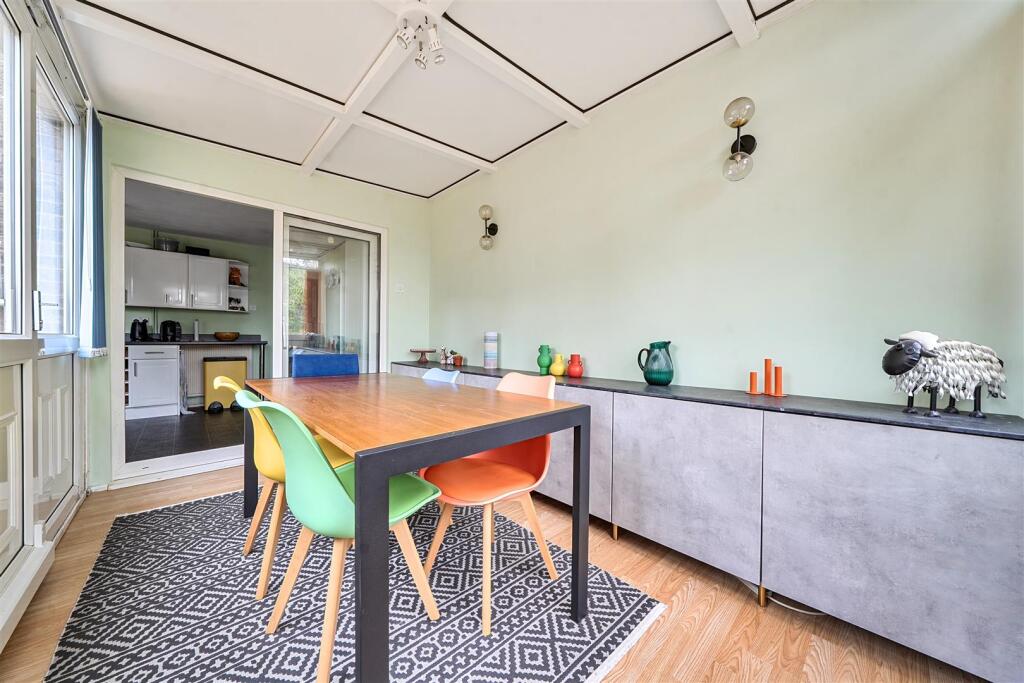 House in Northampton - View 4