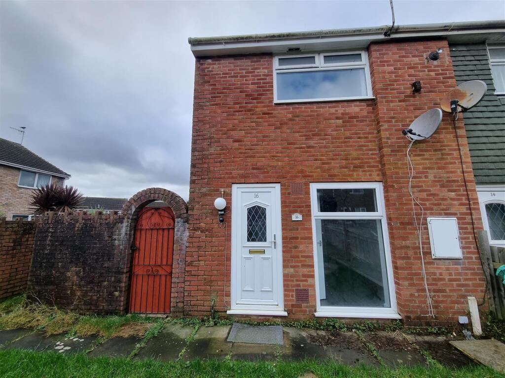 Main image of property: Rhos Helyg, Caerphilly