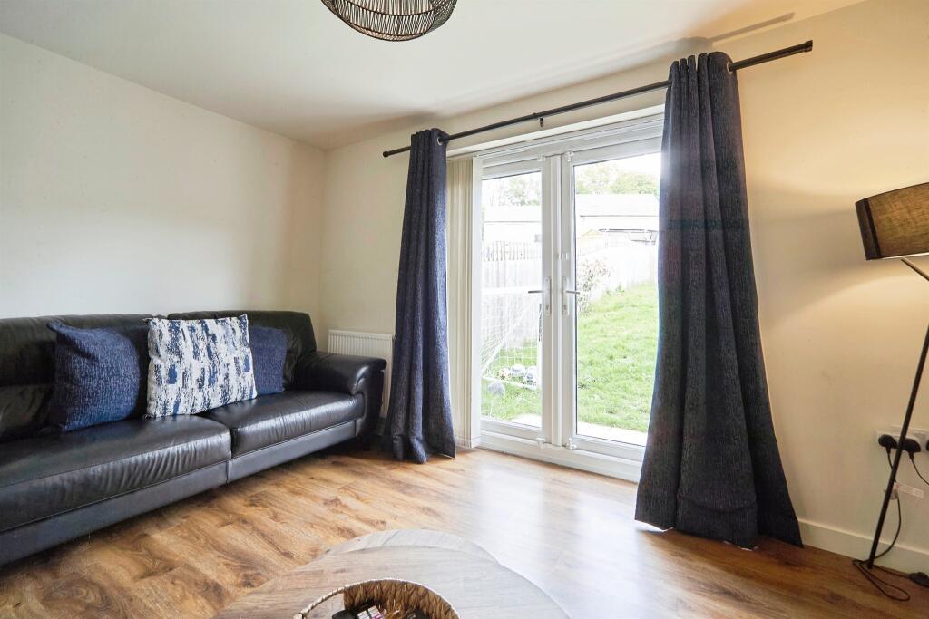 House in Bradford, West Yorkshire - View 2
