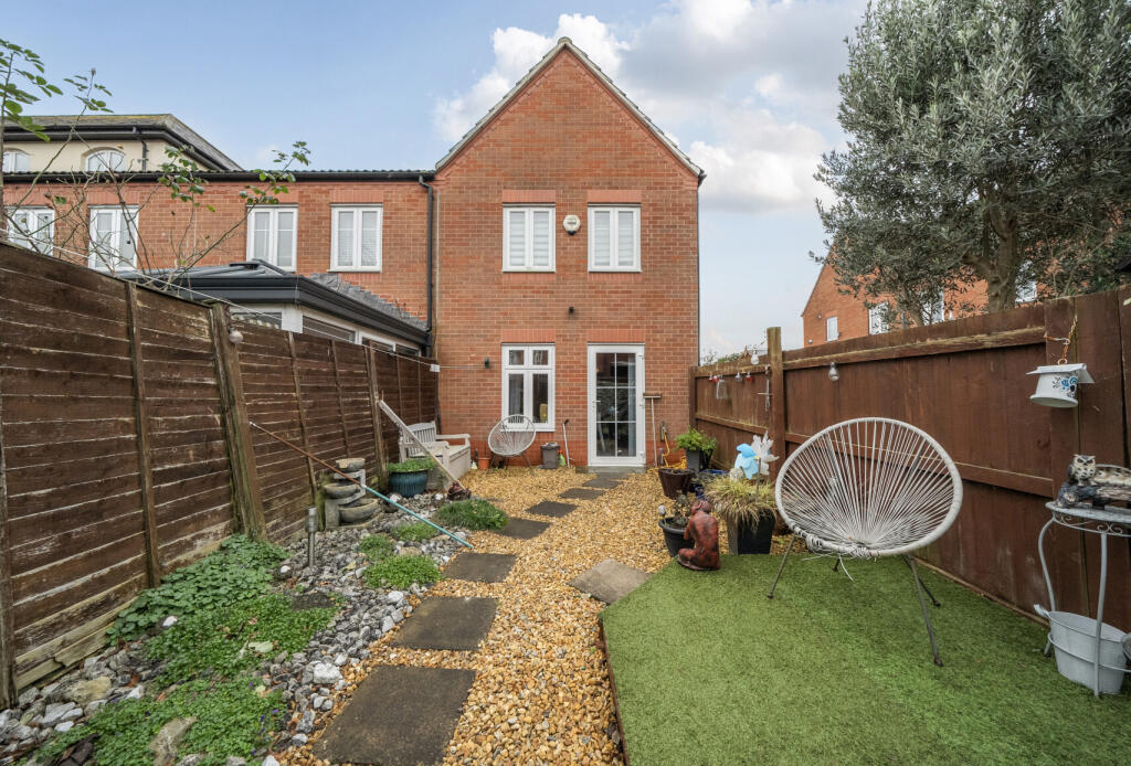Main image of property: Sheaves Park, Bristol, Somerset, BS10